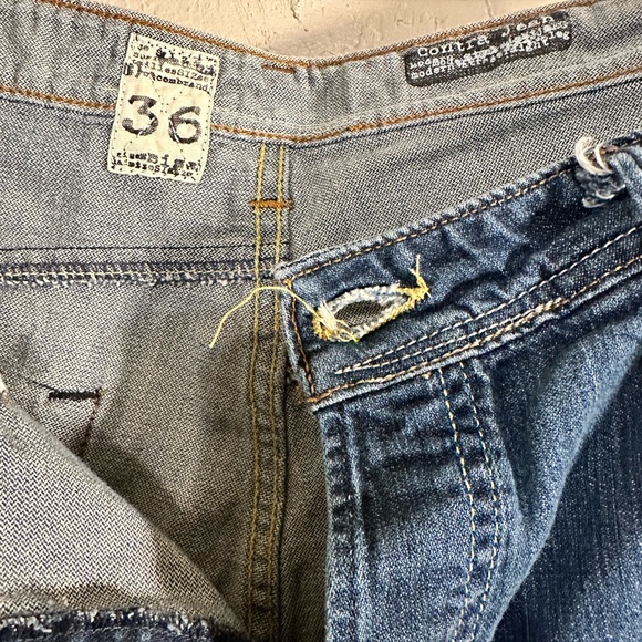 Volcom Jeans - Picture 2 of 3